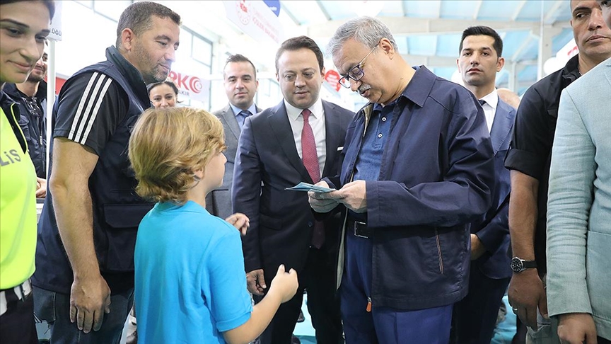 'Devlet Teşvikleri Tanıtım Günleri' Diyarbakır'da başladı 'Devlet Teşvikleri Tanıtım Günleri' Diyarbakır'da başladı