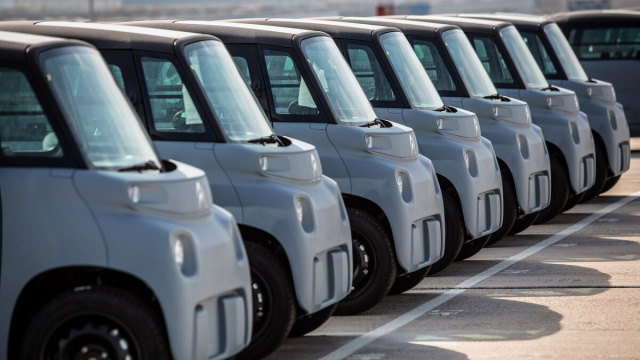 Trump, ABD'de küçük otomobil üretimini onayladı